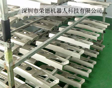 洗衣机塑胶件喷涂机器人