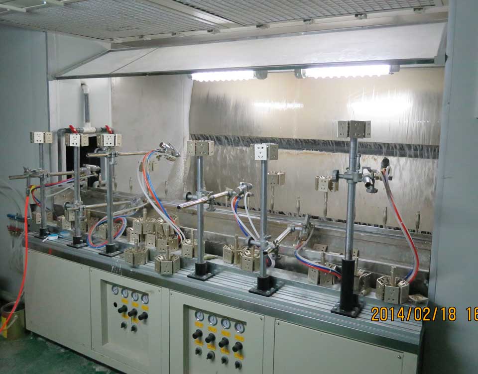 86型开关二涂二烤自动喷漆线