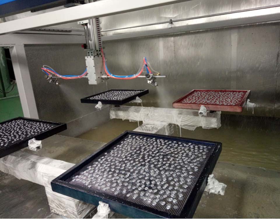 纽扣五轴四盘往复式喷漆台